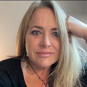 Meet your Posher, Rhonda